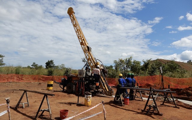 AVZ Minerals ASX drill lithium Roche Dure pit floor