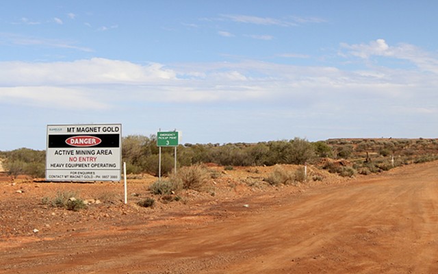 Blaze International ASX BLZ Mt Magnet gold project exploration licences