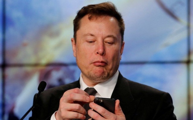 Elon Musk Twitter deal cost billion how many SEC