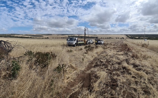 Heavy Minerals ASX HVY maiden drilling Port Gregory garnet project sands