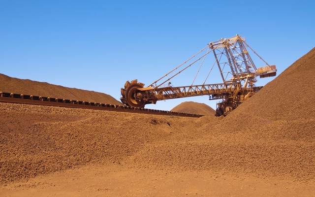 Iron ore juniors big miners ASX mining industry Australia