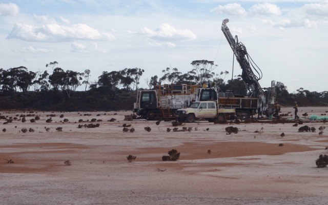 Kairos Minerals ASX KAI 2021 exploration strong cash backing gold