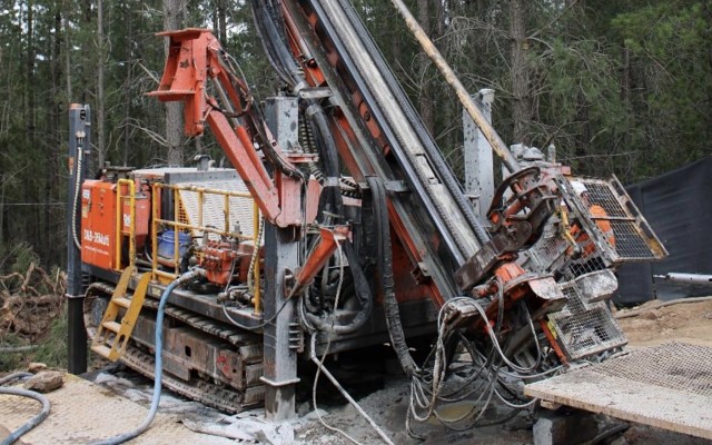 Kalamazoo Resources KZR ASX Lightning Prospect Castlemaine Gold Project diamond drilling