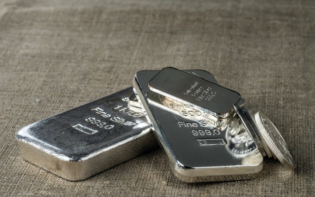 Silver price bonanza 2022 record demand 2021