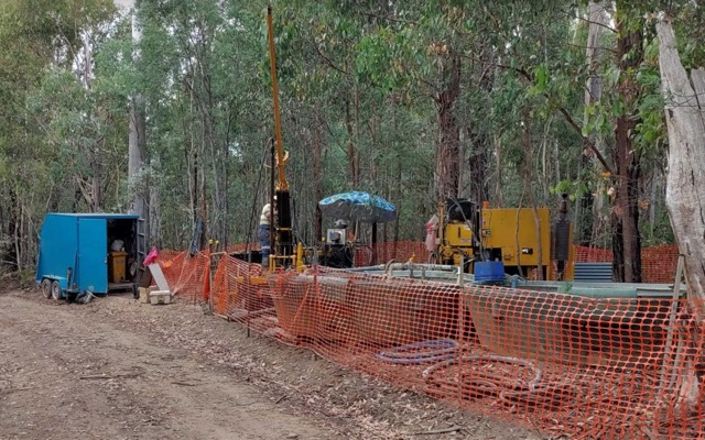 Southern Cross Gold ASX SXG fourth drill rig drilling Sunday Creek project Victoria