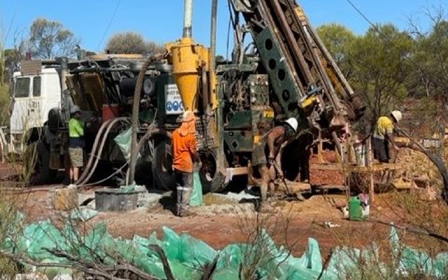 Surefire Resources ASX SRN Yidby Gold project drilling