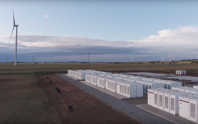 Tesla battery Victoria Australia Neoen lithium-ion energy