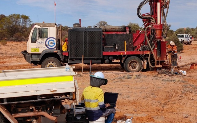 Trigg Minerals ASX TMG Lake Throssell sulphate of potash SOP air-core drilling Western Australia