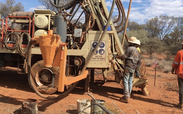 Venus Metals Rox Resources ASX VMC RXL new gold mineralisation Youanmi OYG joint venture