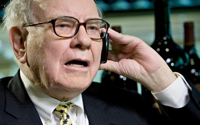 Warren Buffett Barrick gold bitcoin 2020