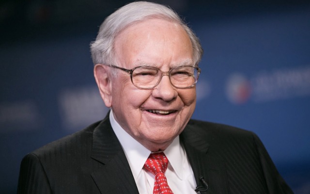 Warren Buffett teaching valuable lessons COVID-19 airline stocks sell business investment